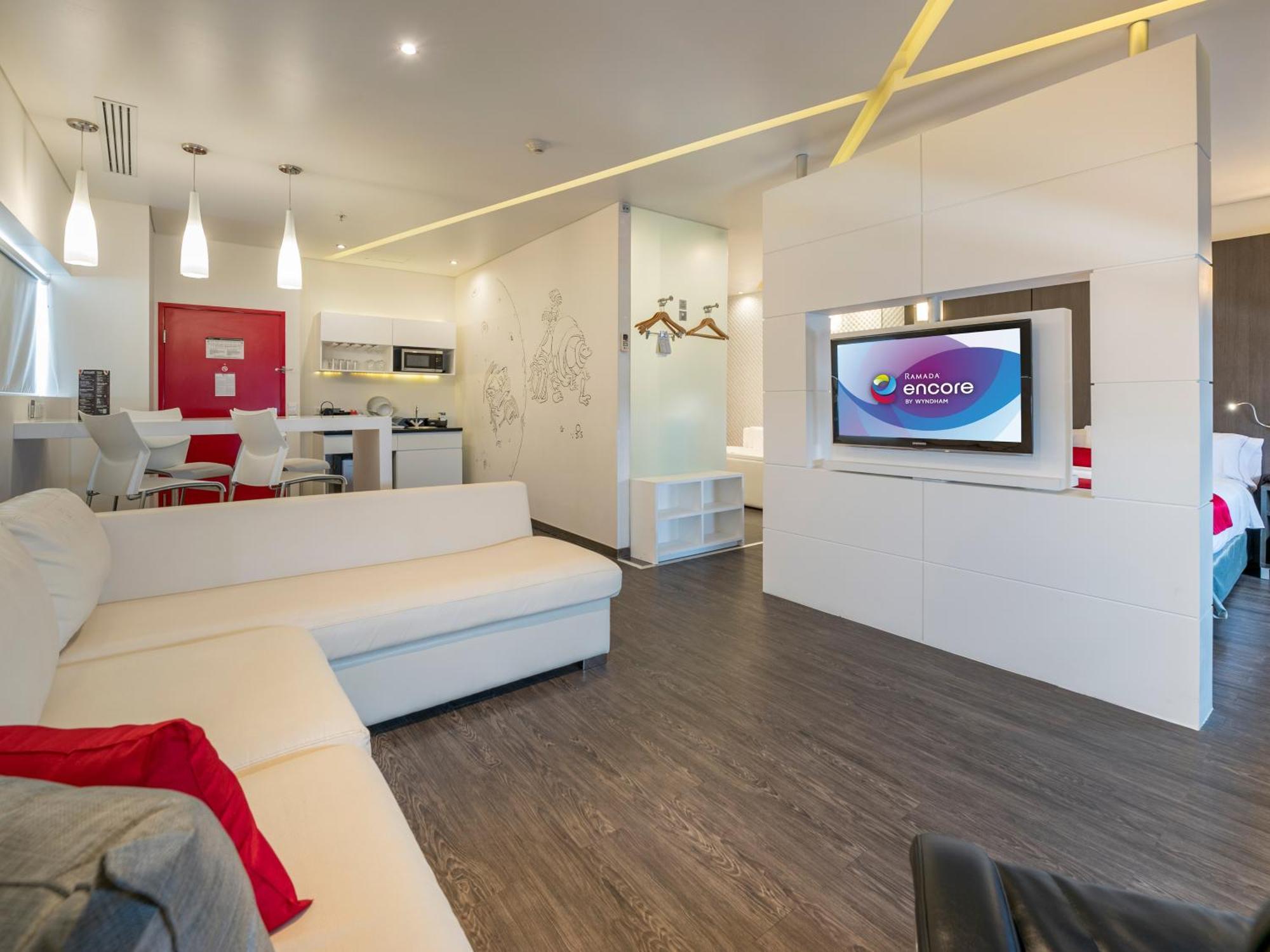 Ramada Encore By Wyndham Guadalajara Sur Palomar Dış mekan fotoğraf