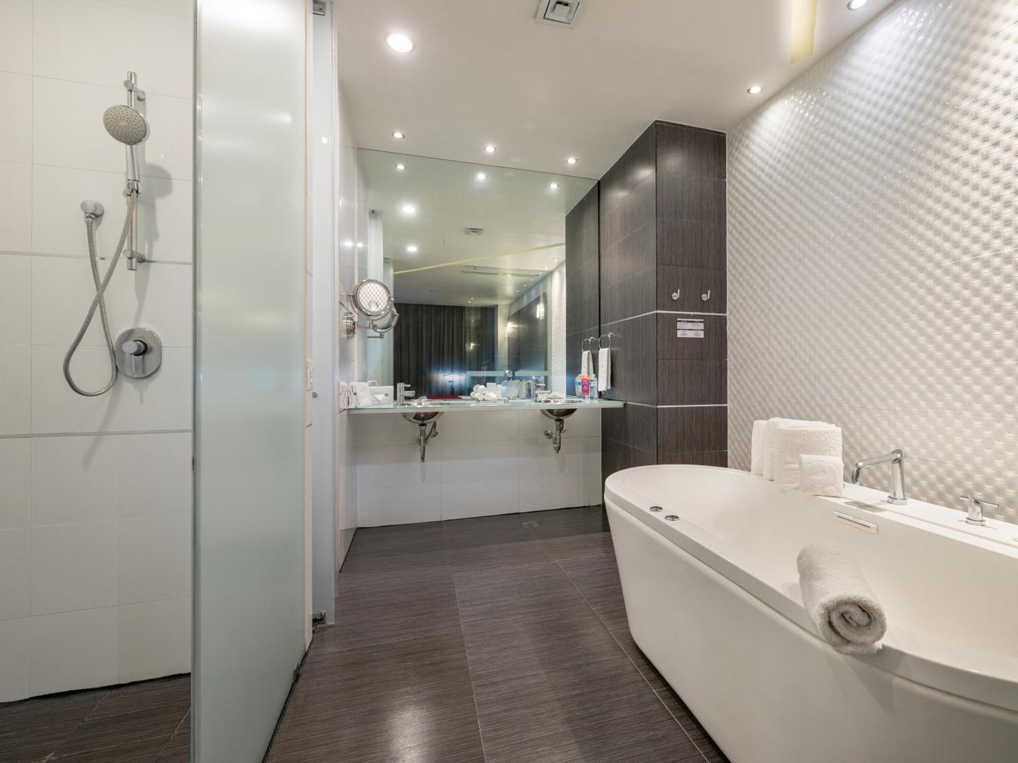 Ramada Encore By Wyndham Guadalajara Sur Palomar Dış mekan fotoğraf