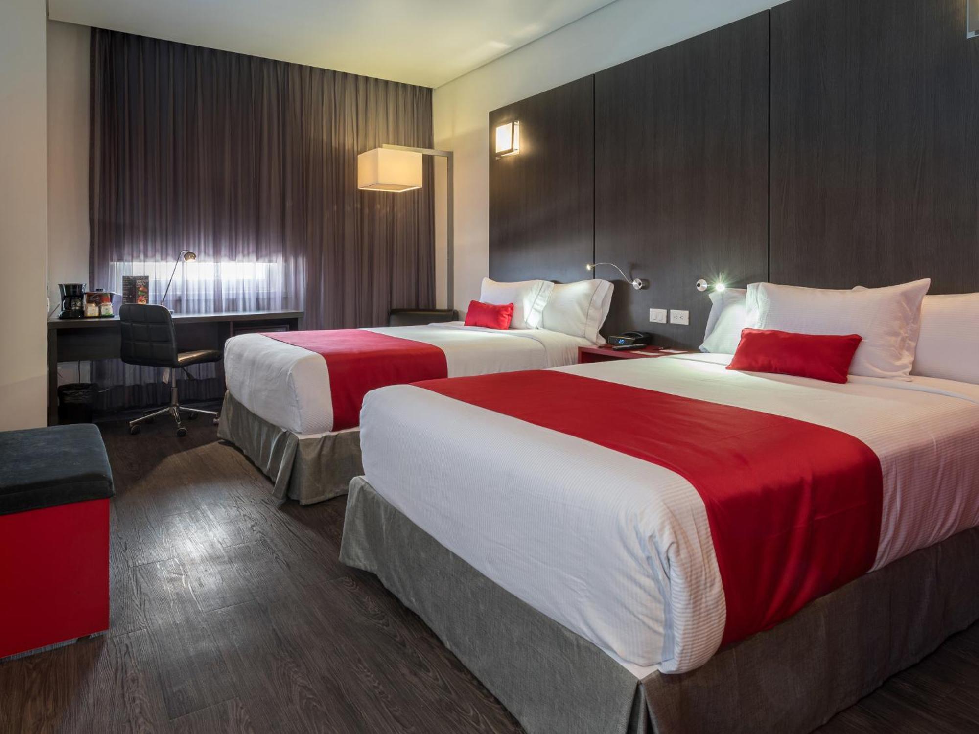 Ramada Encore By Wyndham Guadalajara Sur Palomar Dış mekan fotoğraf