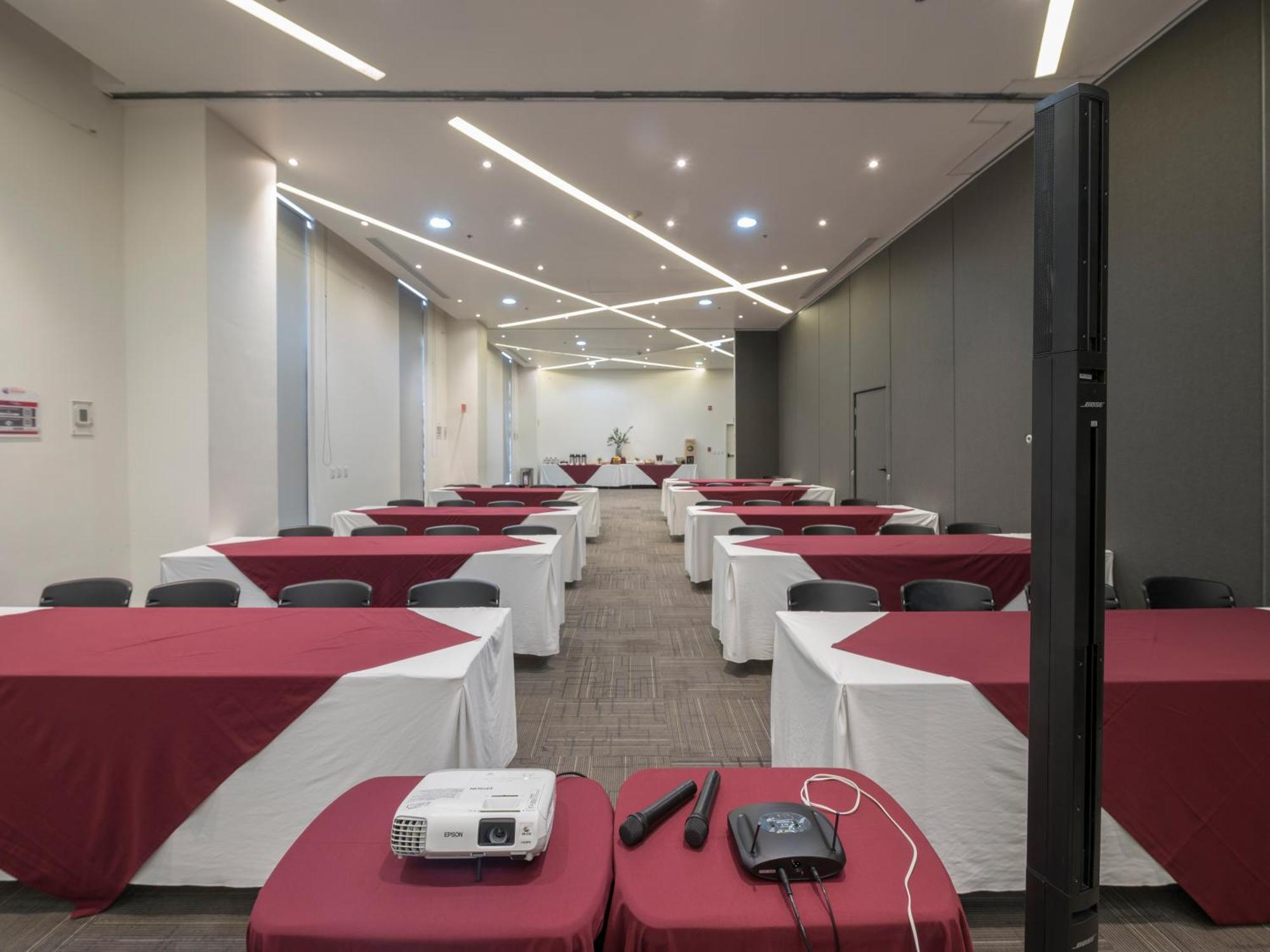Ramada Encore By Wyndham Guadalajara Sur Palomar Dış mekan fotoğraf